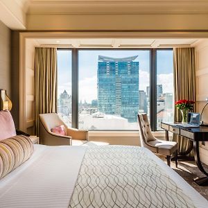 Opera King Room